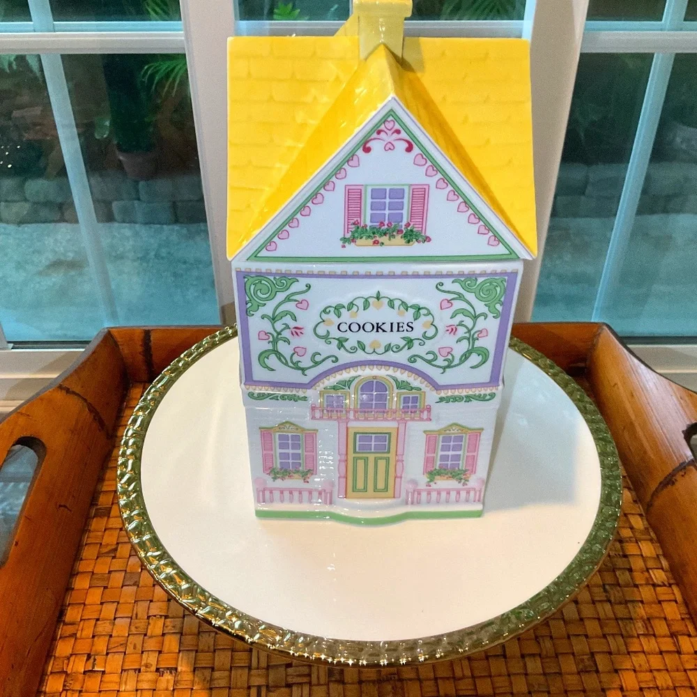 LENOX 1991 The Village Cookie Jar Canister Yellow Fine Porcelain - Beautiful!